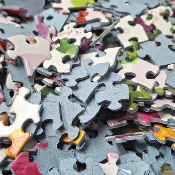 Eurographics Puzzle Roses Floral Flowers 1000 Piece Jigsaw Puzzle w Recipe - Picture 6 of 6